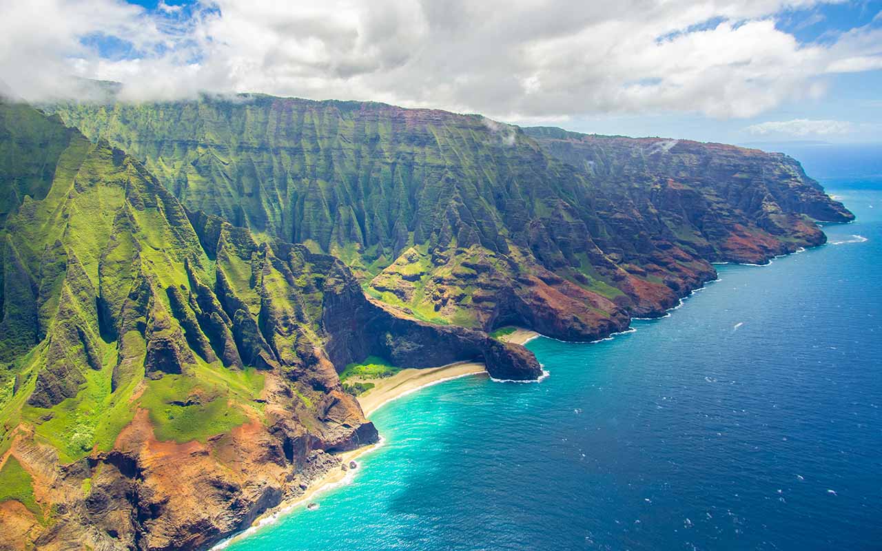 Scenic view of Hawaii with lush green hills